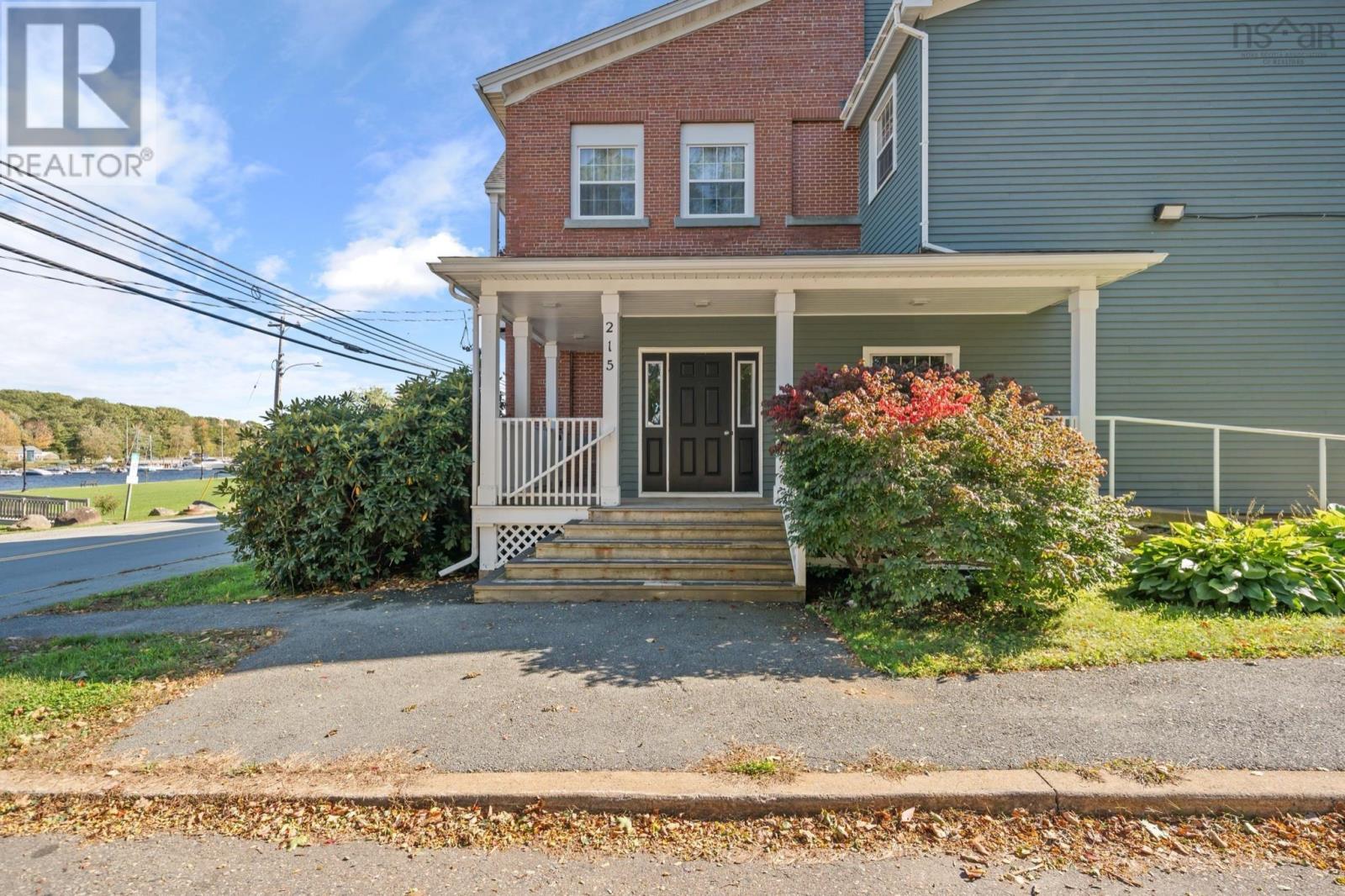 #307 215 King Street - 36