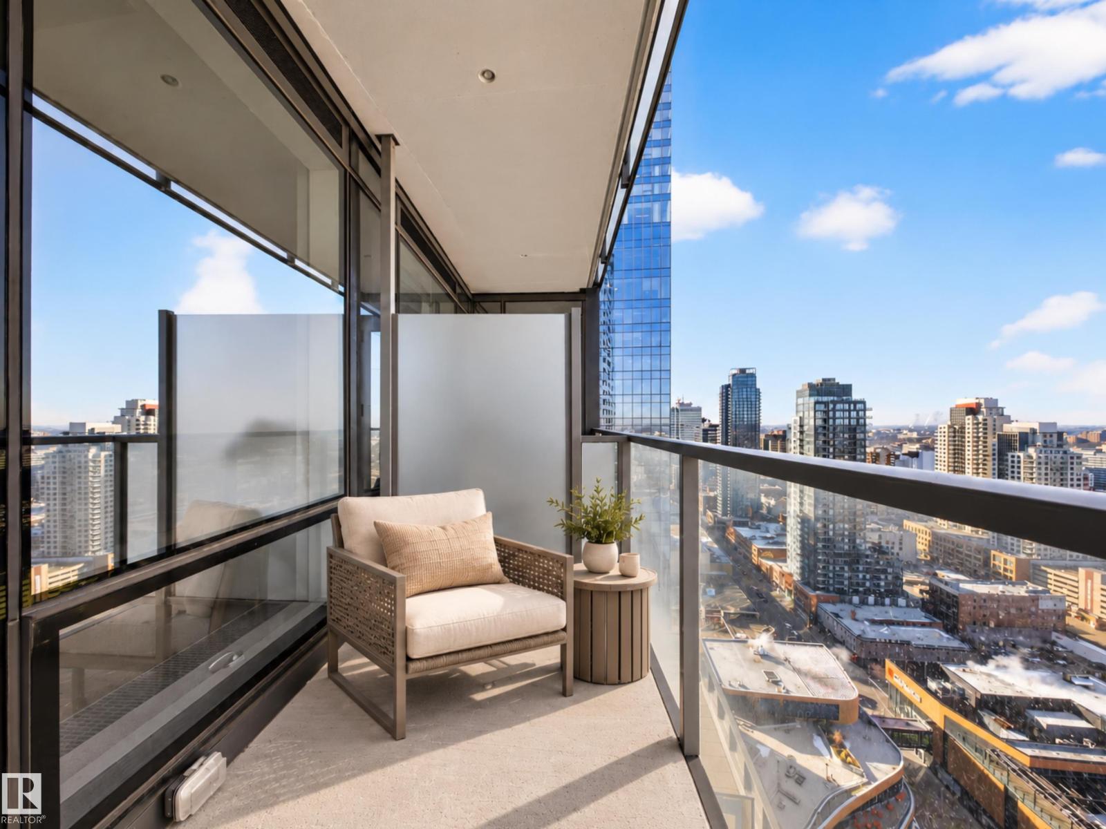 #2612 10360 102 ST NW - 5