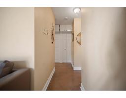 101 1442 Blackwood Street, White Rock, BC V4B3V5 Photo 12