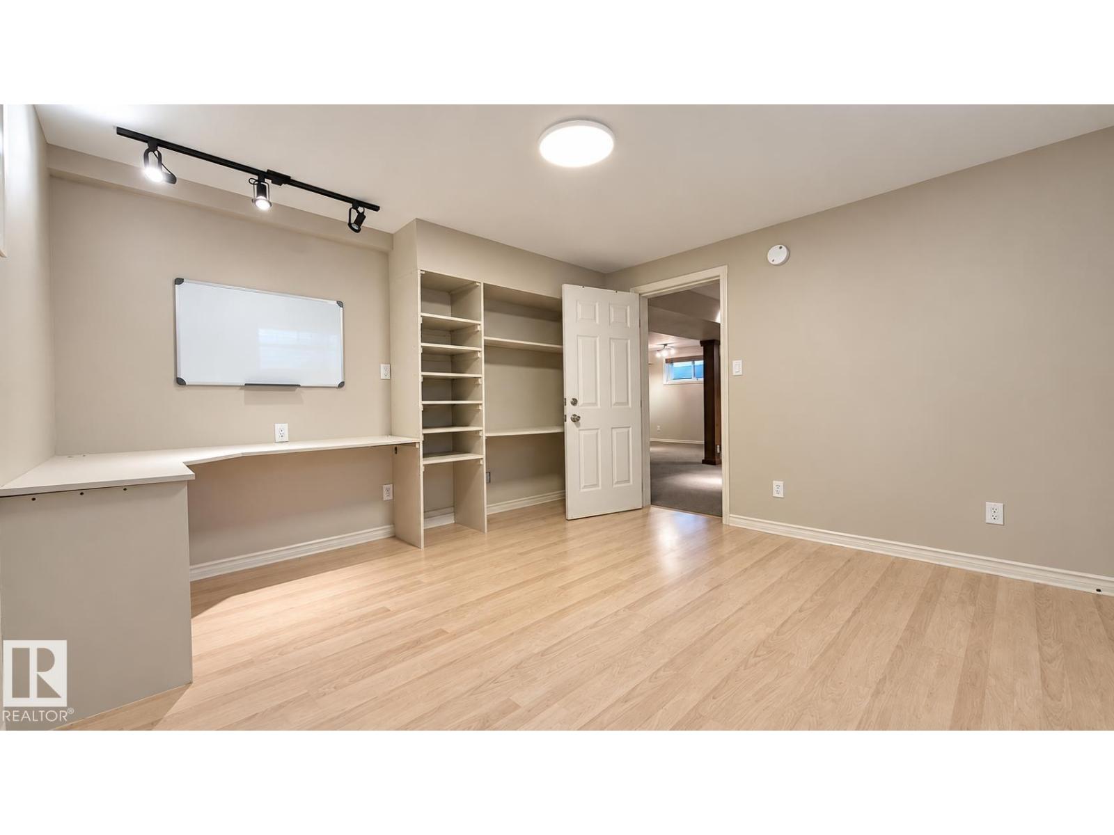 125 Coloniale Way, photo 41