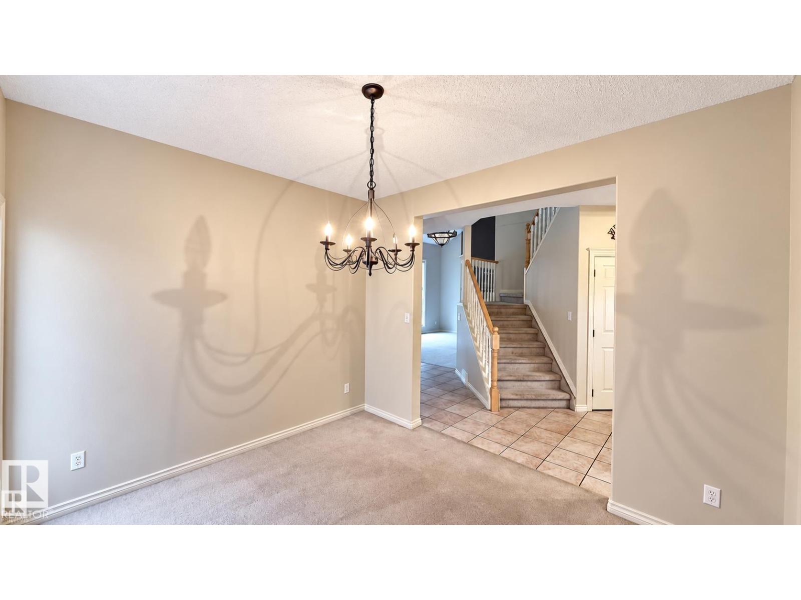 125 Coloniale Way, photo 58