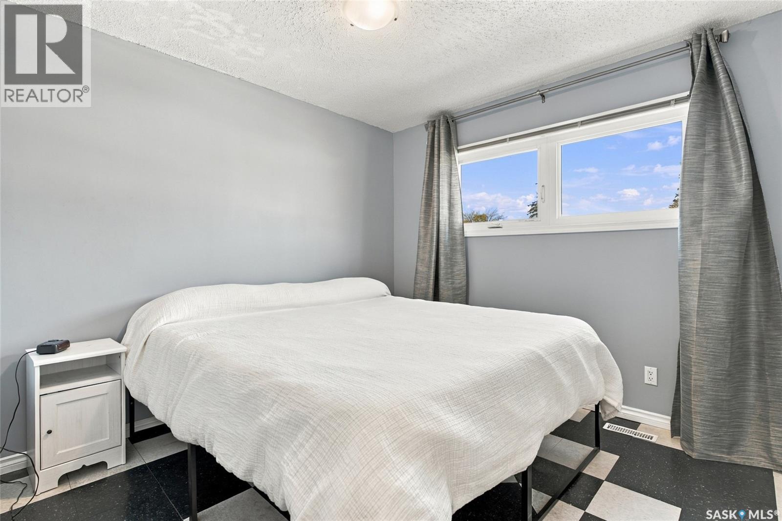 231 Priel CRESCENT - 19