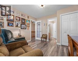 319 De Foras Close NW - photo 9