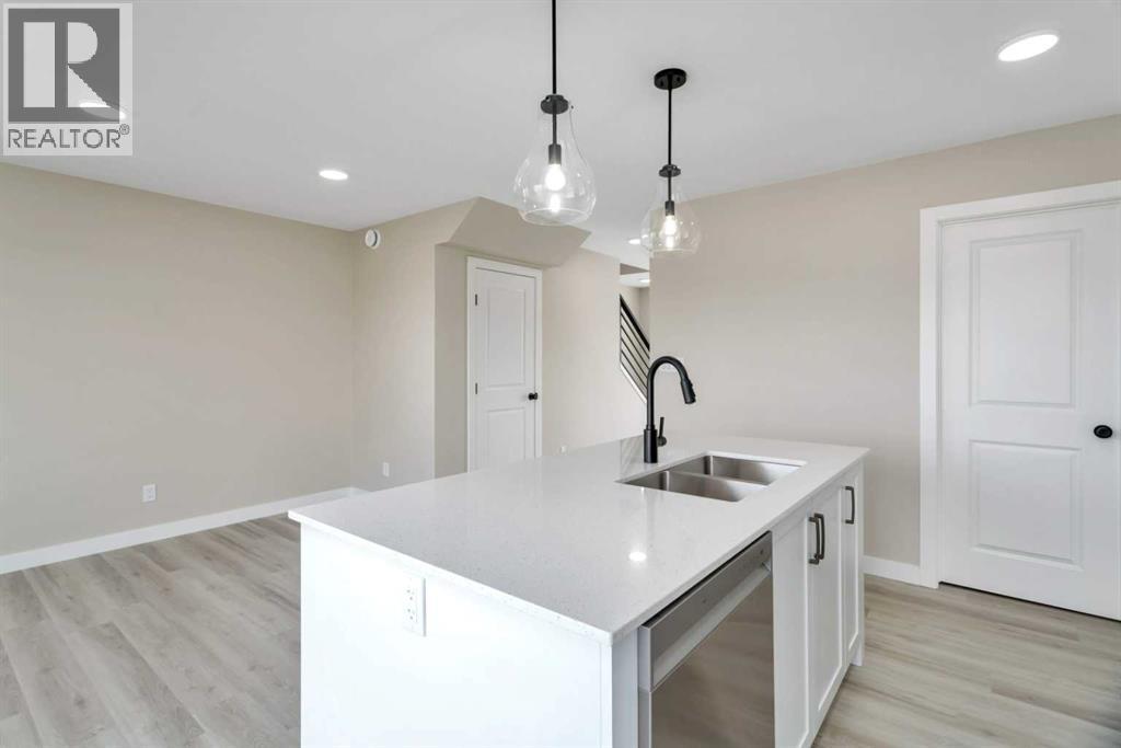 Listing photo – 34 Station Drive, Sylvan Lake