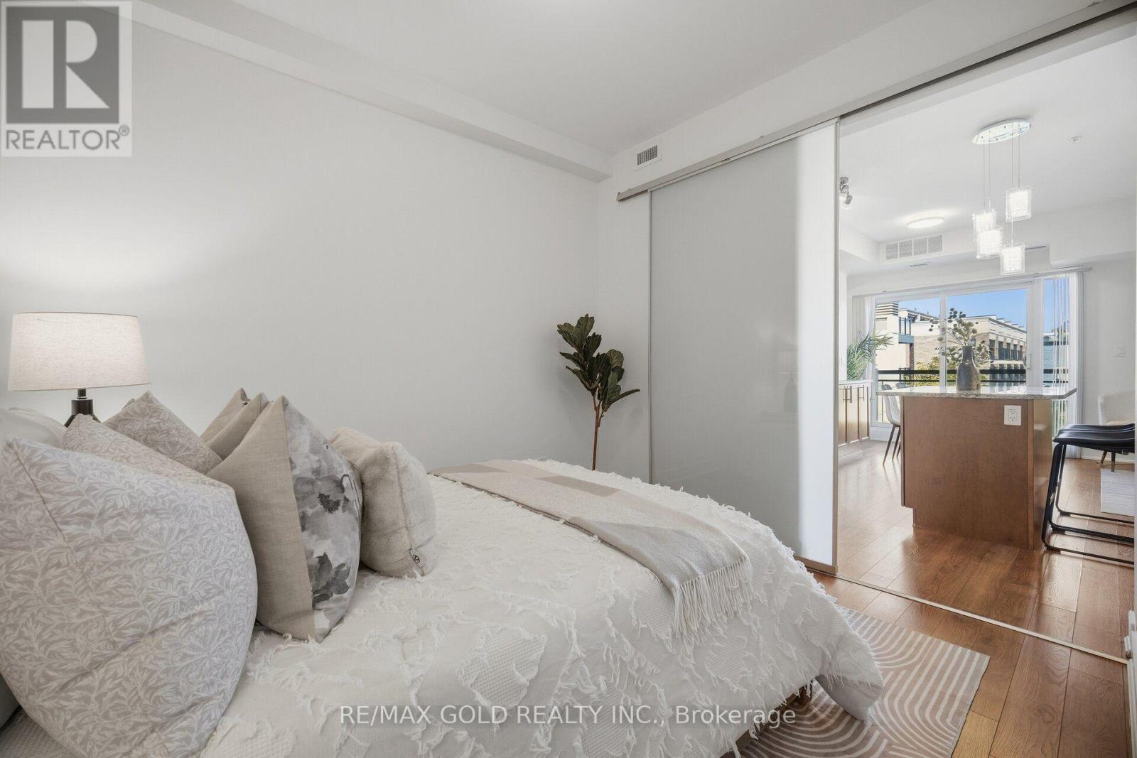 #324 128 GARDEN DRIVE - 17