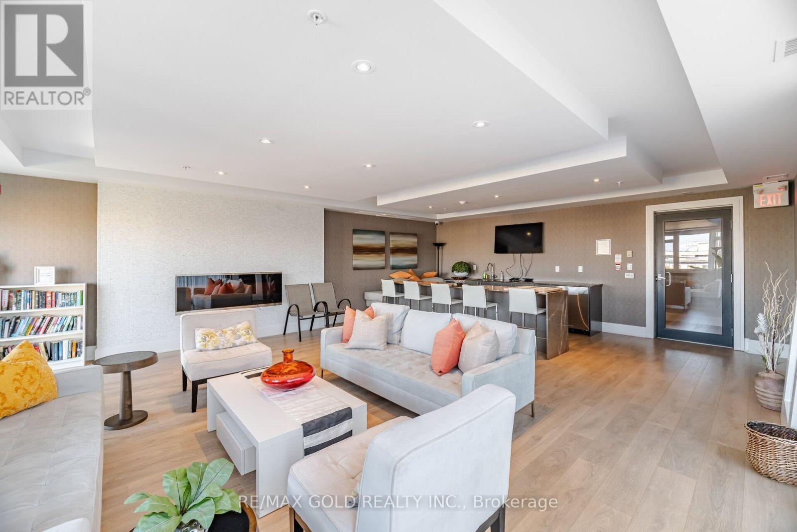 324- 128 Garden Drive, Oakville, ON photo 33