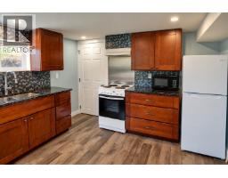 195 Lerose Street, Trail, BC V1R3L7 Photo 15