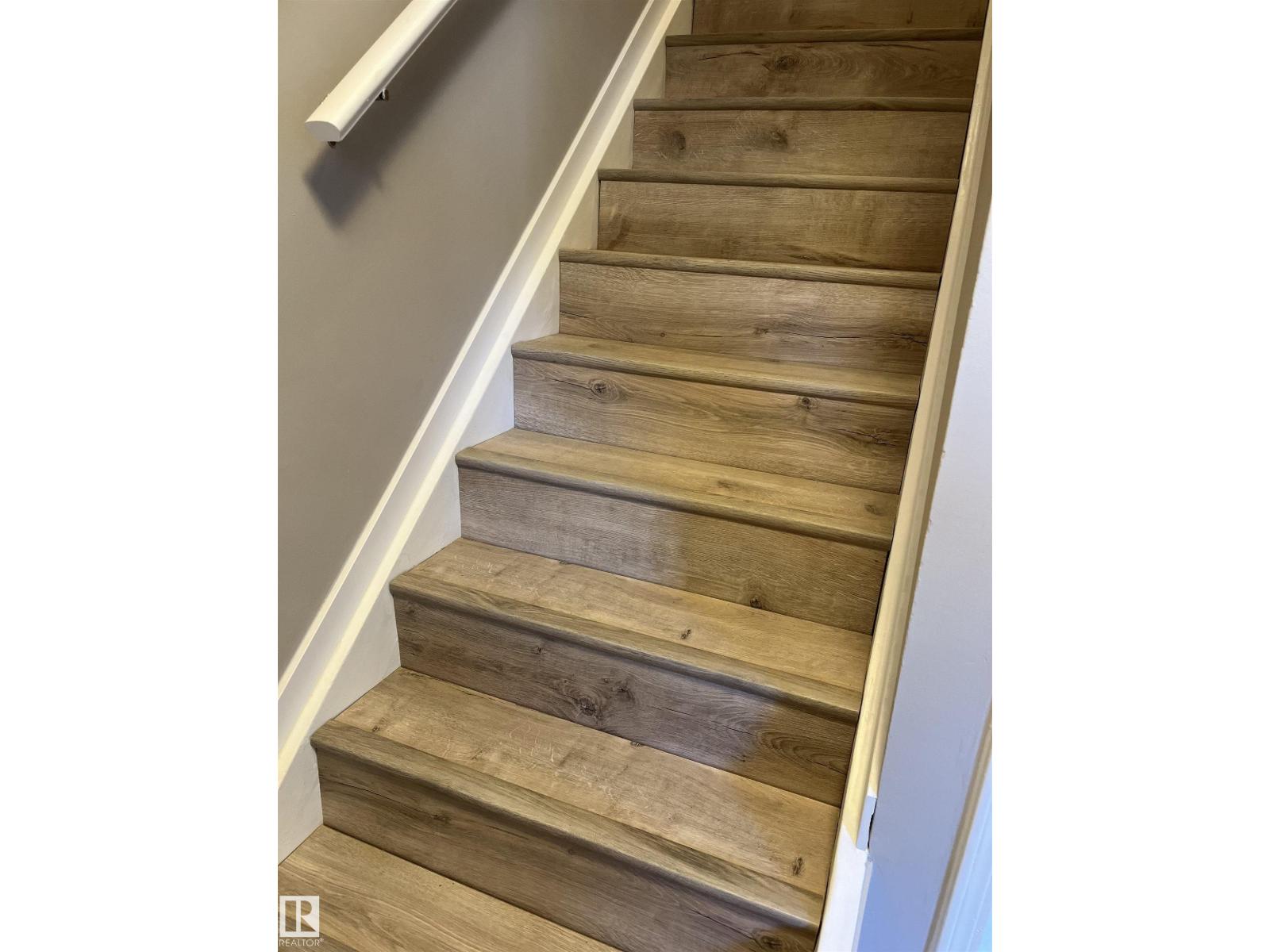 #10 14130 80 ST NW - Image 15