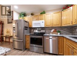 Dining room - 412, 22 Park Meadows Drive Se, Medicine Hat, AB T1B4E8 Photo 8