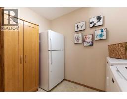 4pc Bathroom - 412, 22 Park Meadows Drive Se, Medicine Hat, AB T1B4E8 Photo 6