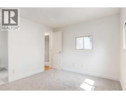 3223 83 Street - photo 16