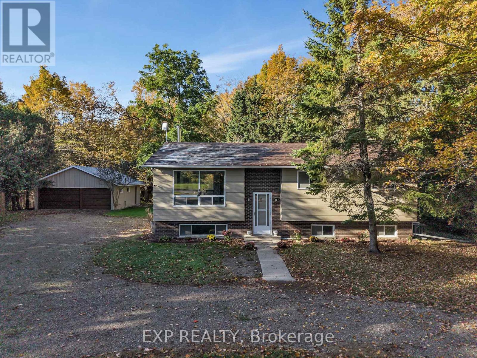 557 GLENVIEW ROAD - 1