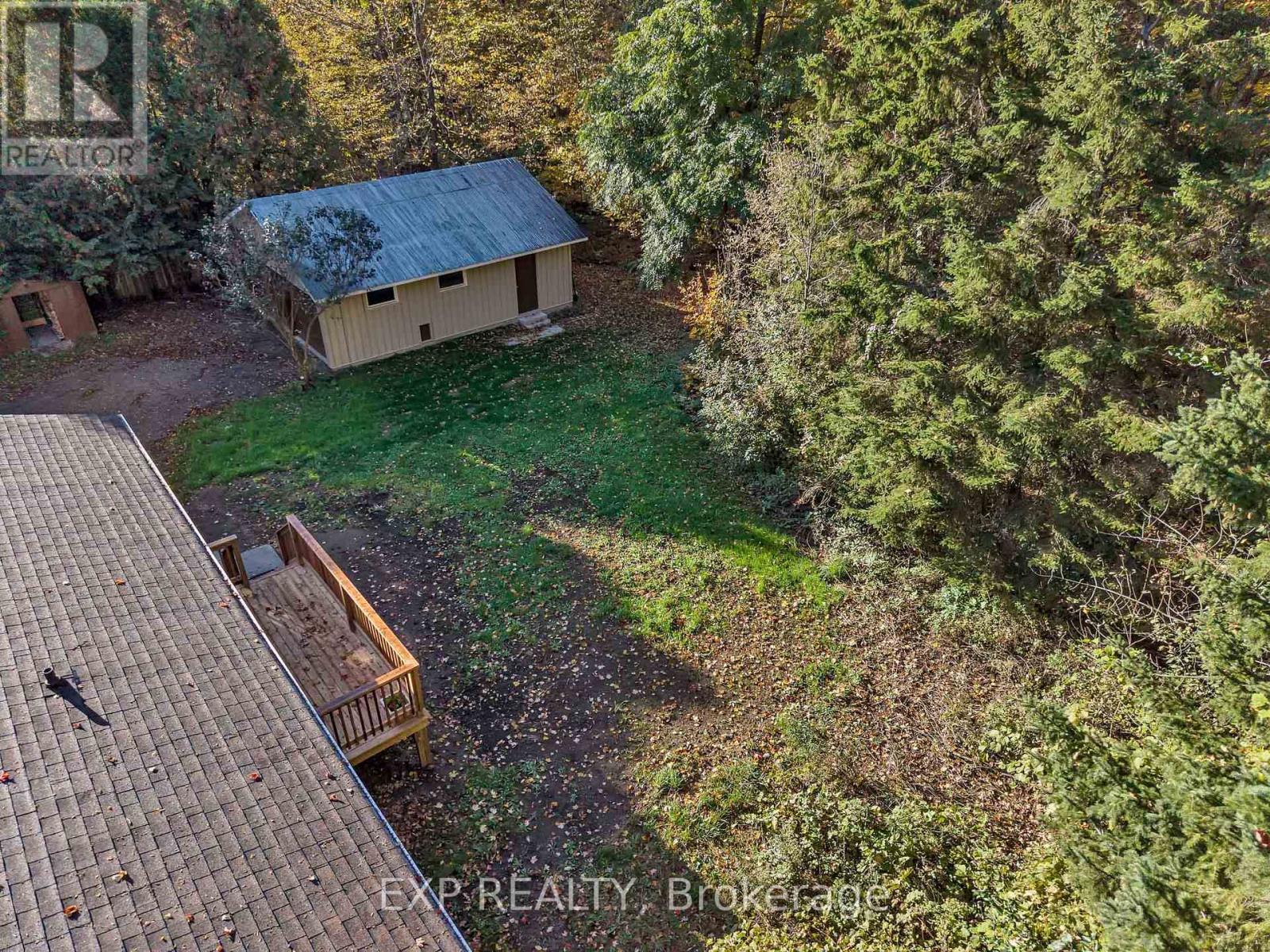 557 GLENVIEW ROAD - Image 36