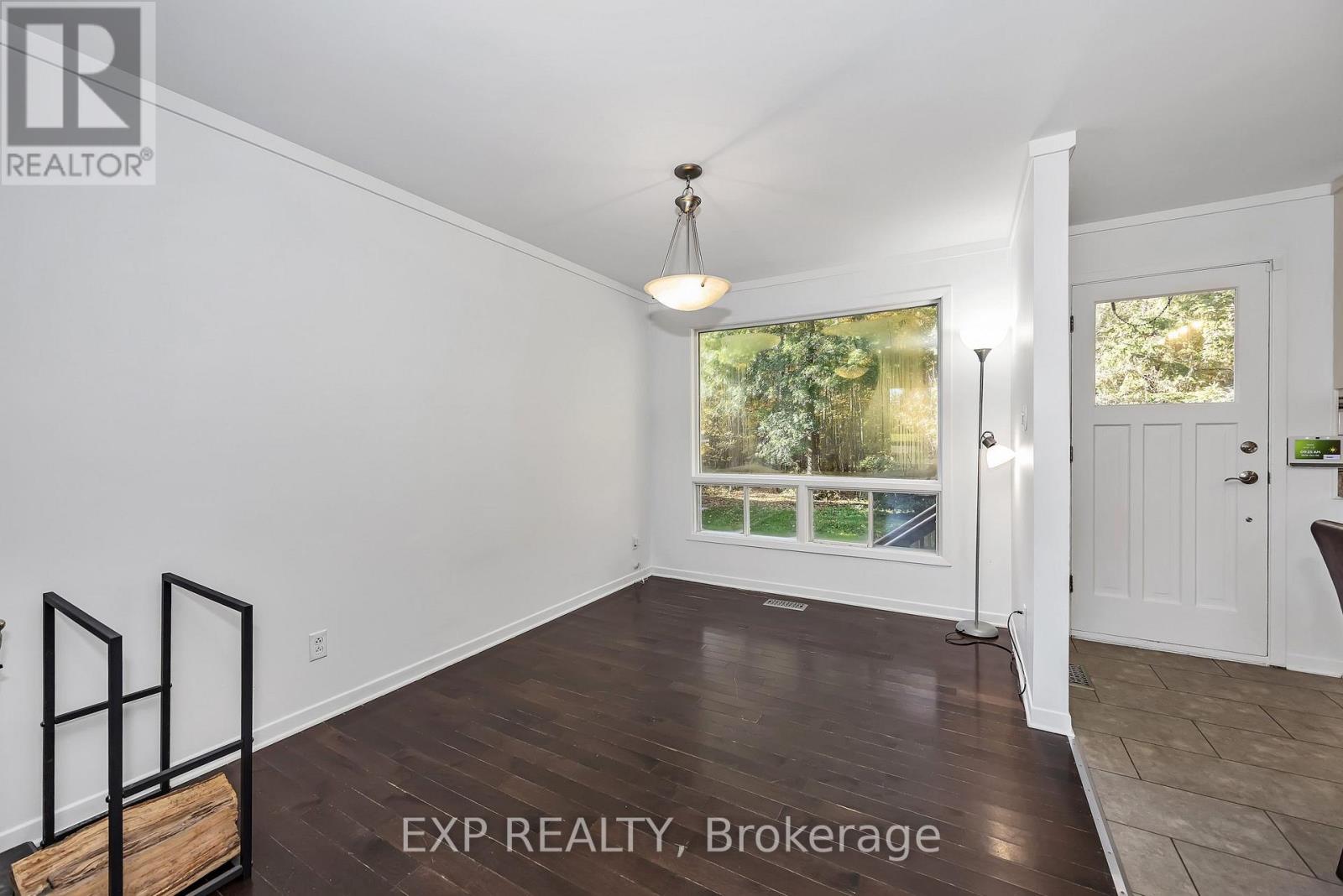 557 GLENVIEW ROAD - Image 6