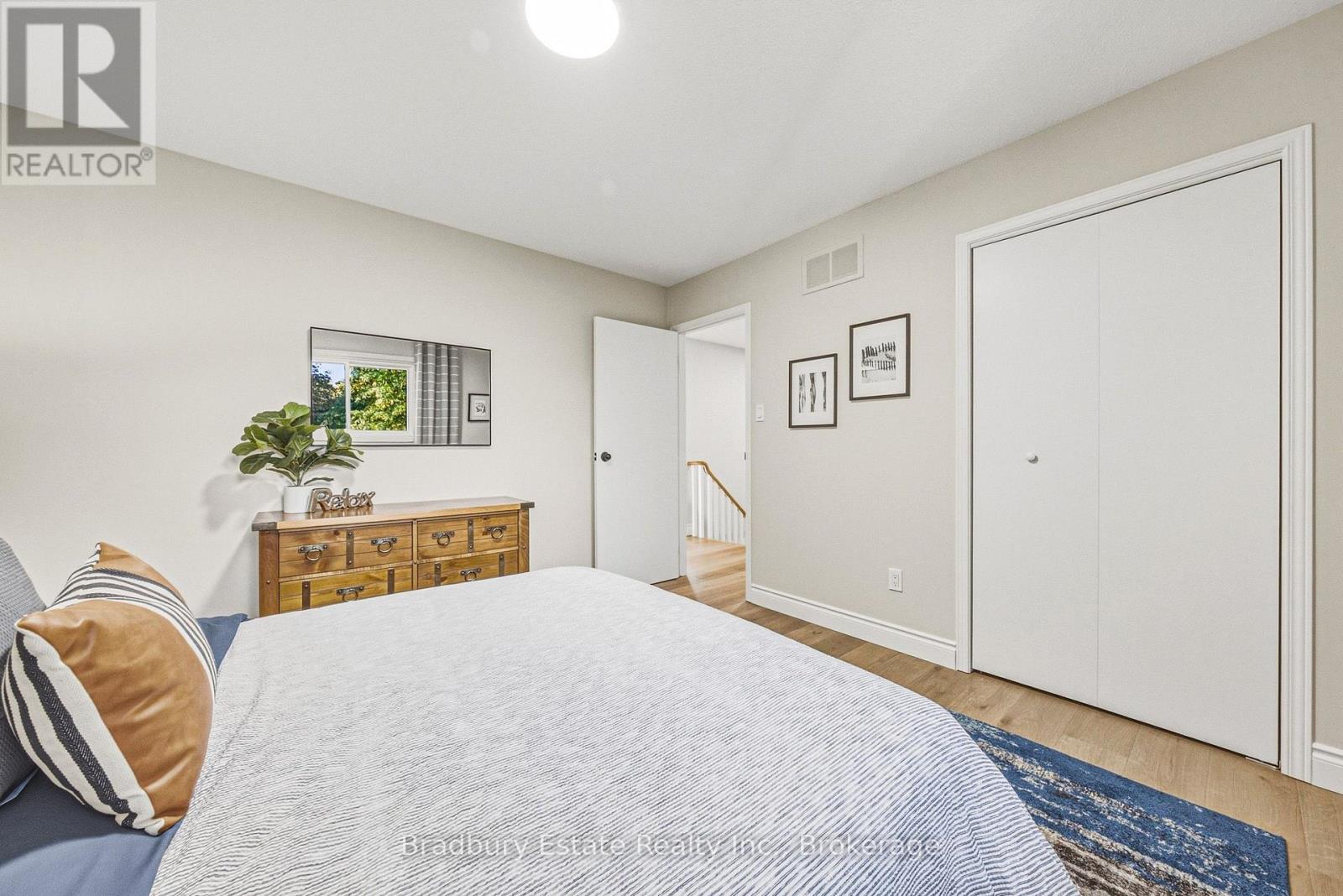 1106 HUNTLEY COURT - 26