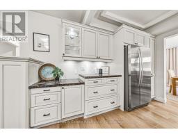 Bathroom - 1106 Huntley Court, Oakville, ON L6H3B7 Photo 12