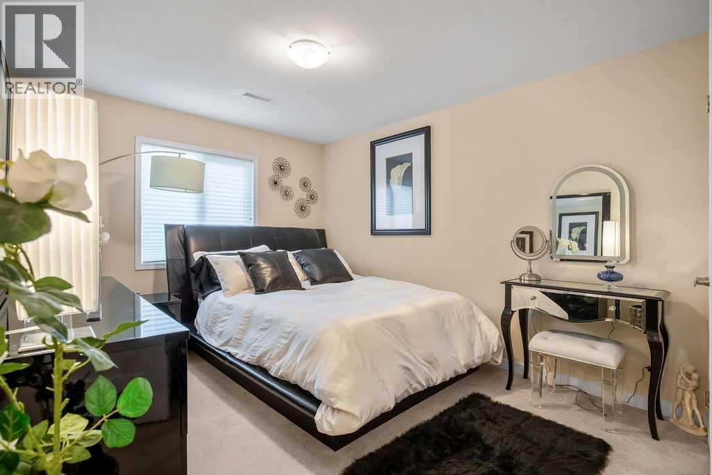#56 72 Millside Drive SW - 29