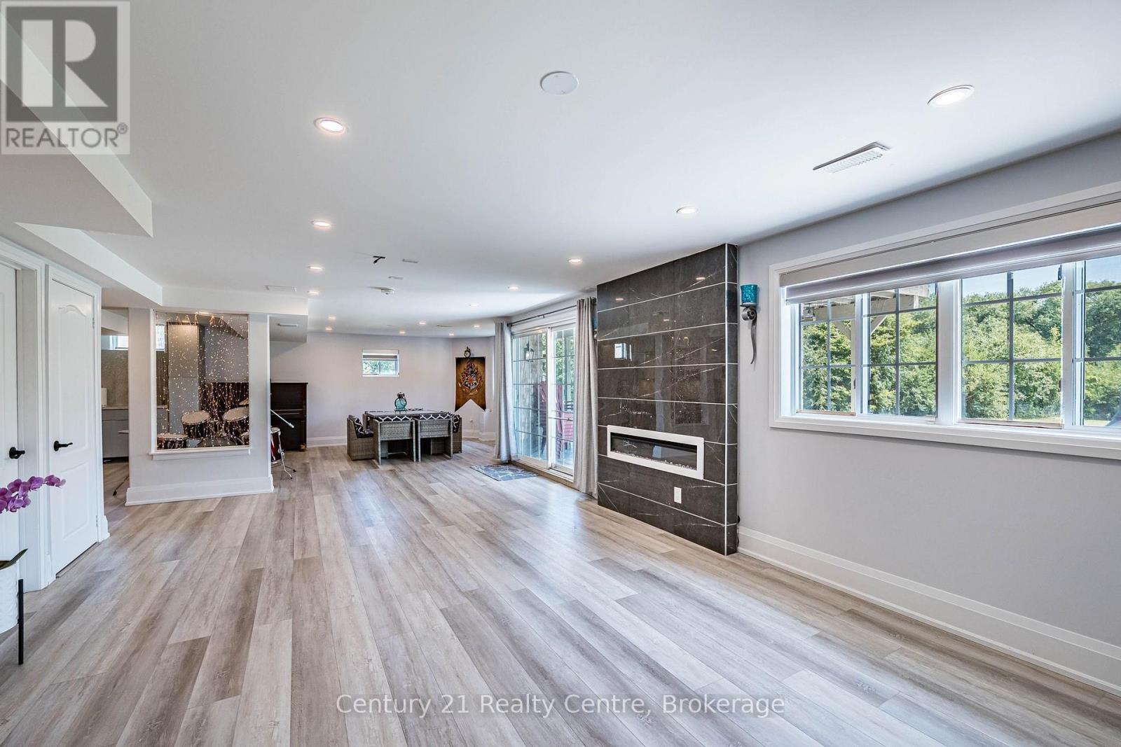 26 Catchfly Crescent — photo 38