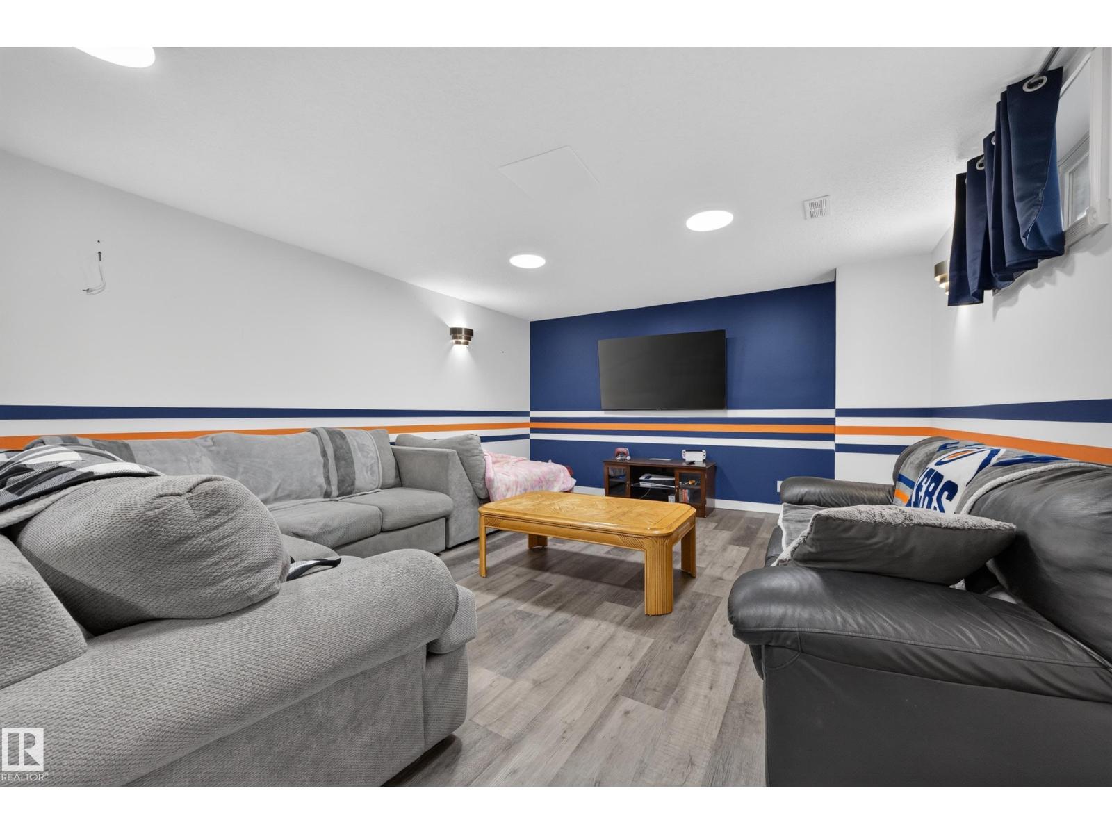 #26 52472 RGE ROAD 224 - 47