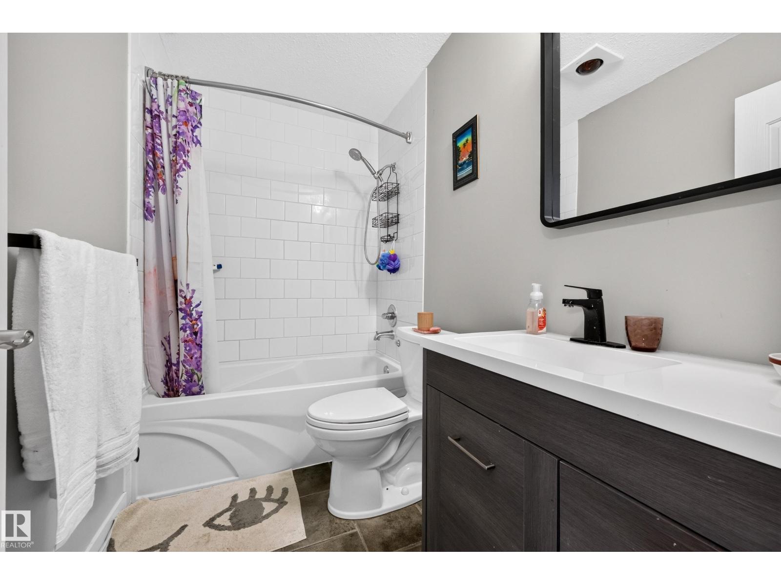 #26 52472 RGE ROAD 224 - 28