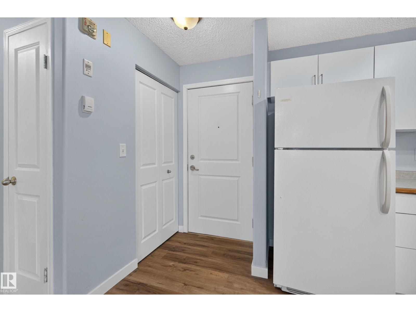 #118 10535 122 ST NW - 2