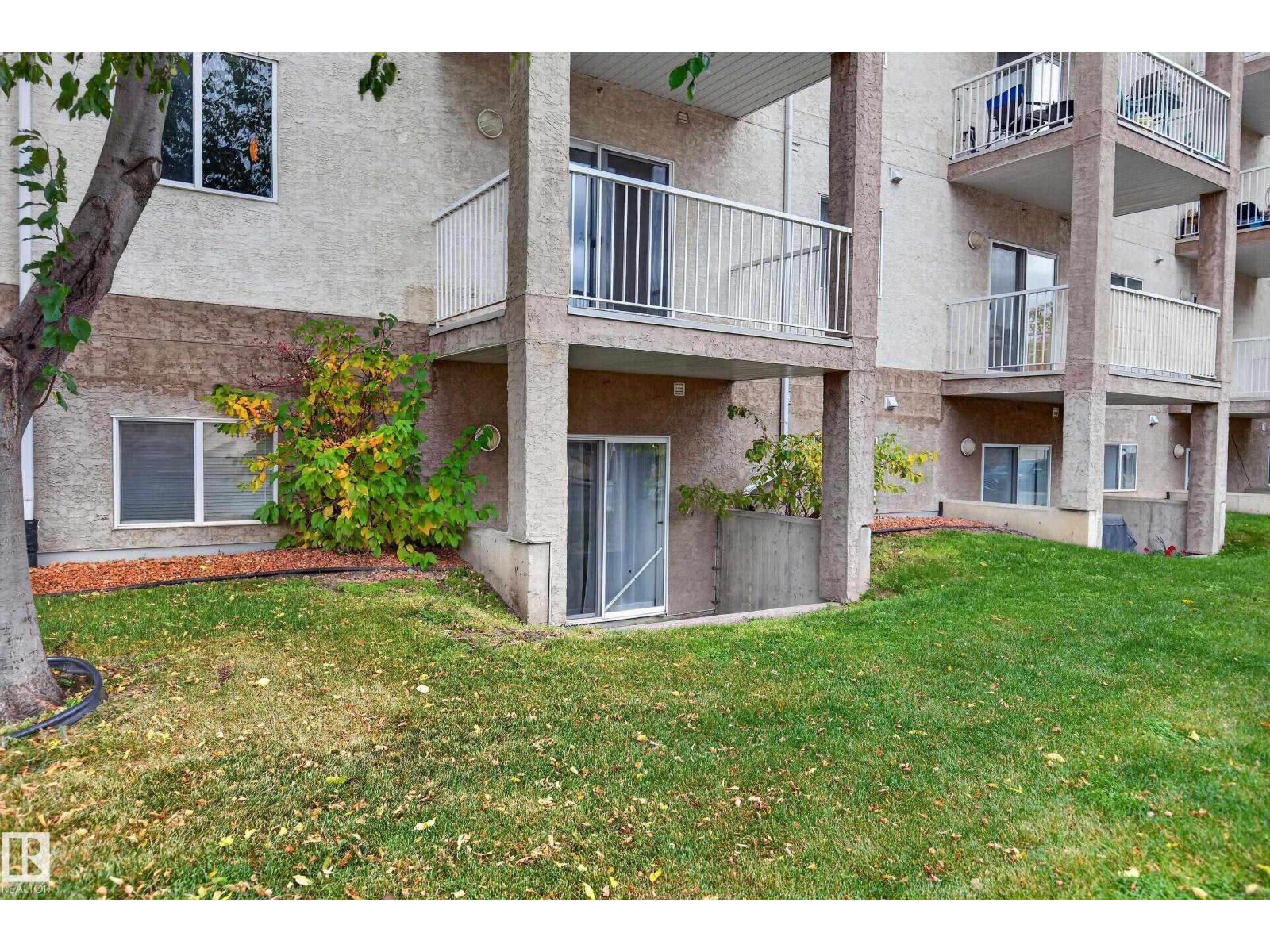 #118 10535 122 ST NW - 23