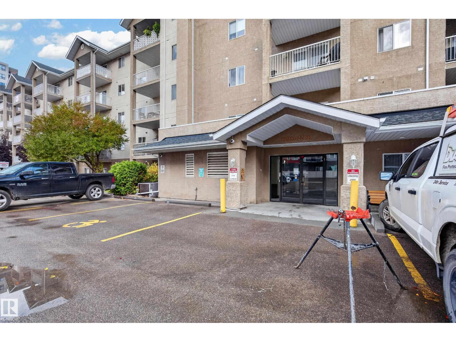 #118 – 10535 122 Street NW, Westmount — photo 20 of 24: Property photo