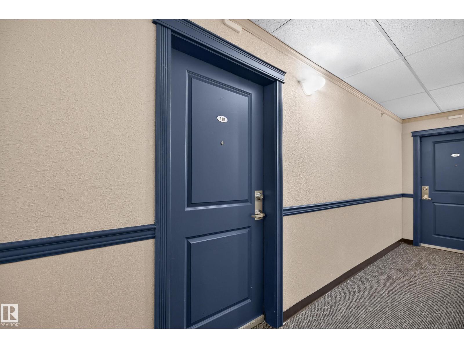 #118 10535 122 ST NW - 19