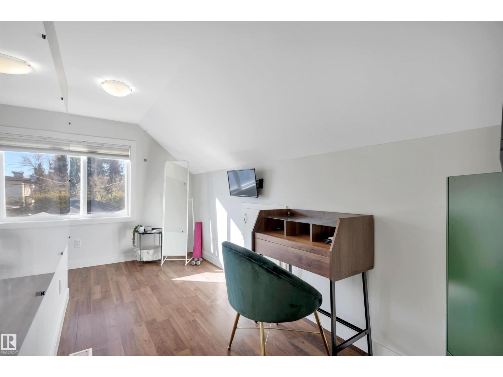 10647 68 AV NW - Image 26