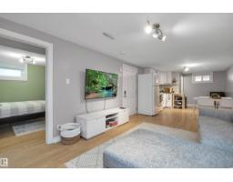 10647 68 Av Nw, Edmonton, AB T6H2B3 Photo 34