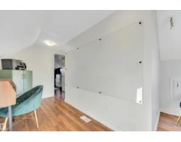 10647 68 Av Nw, Edmonton, AB T6H2B3 Photo 28