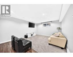 325 Evanspark Gardens NW - photo 35