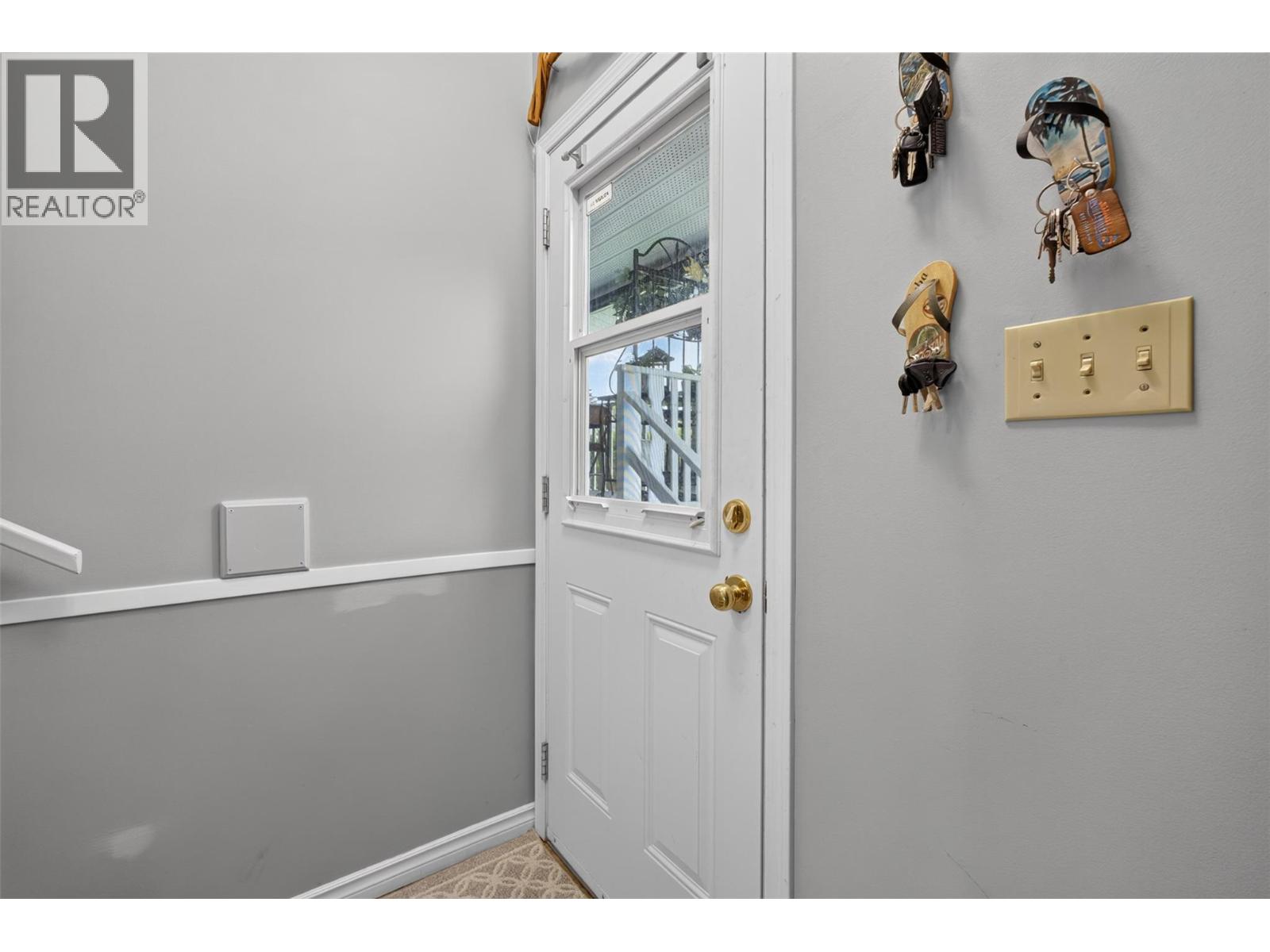 175 Venus Road, Kelowna - Image 1