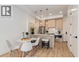 106, 330 Dieppe Drive SW - photo 3