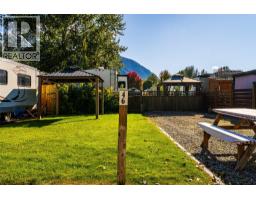 46 Cottonwood Drive N, Lee Creek, BC V0E1M4 Photo 13
