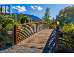 46 Cottonwood Drive N, Lee Creek, BC V0E1M4 Photo 28