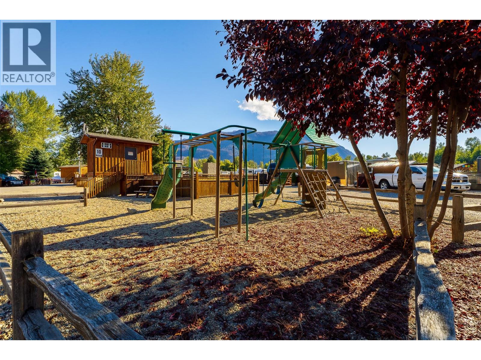  46 Cottonwood Drive North, Lee Creek - Image 1