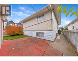 5415 5 Street SW - photo 33