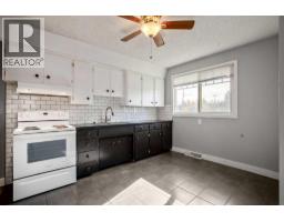5415 5 Street SW - photo 9
