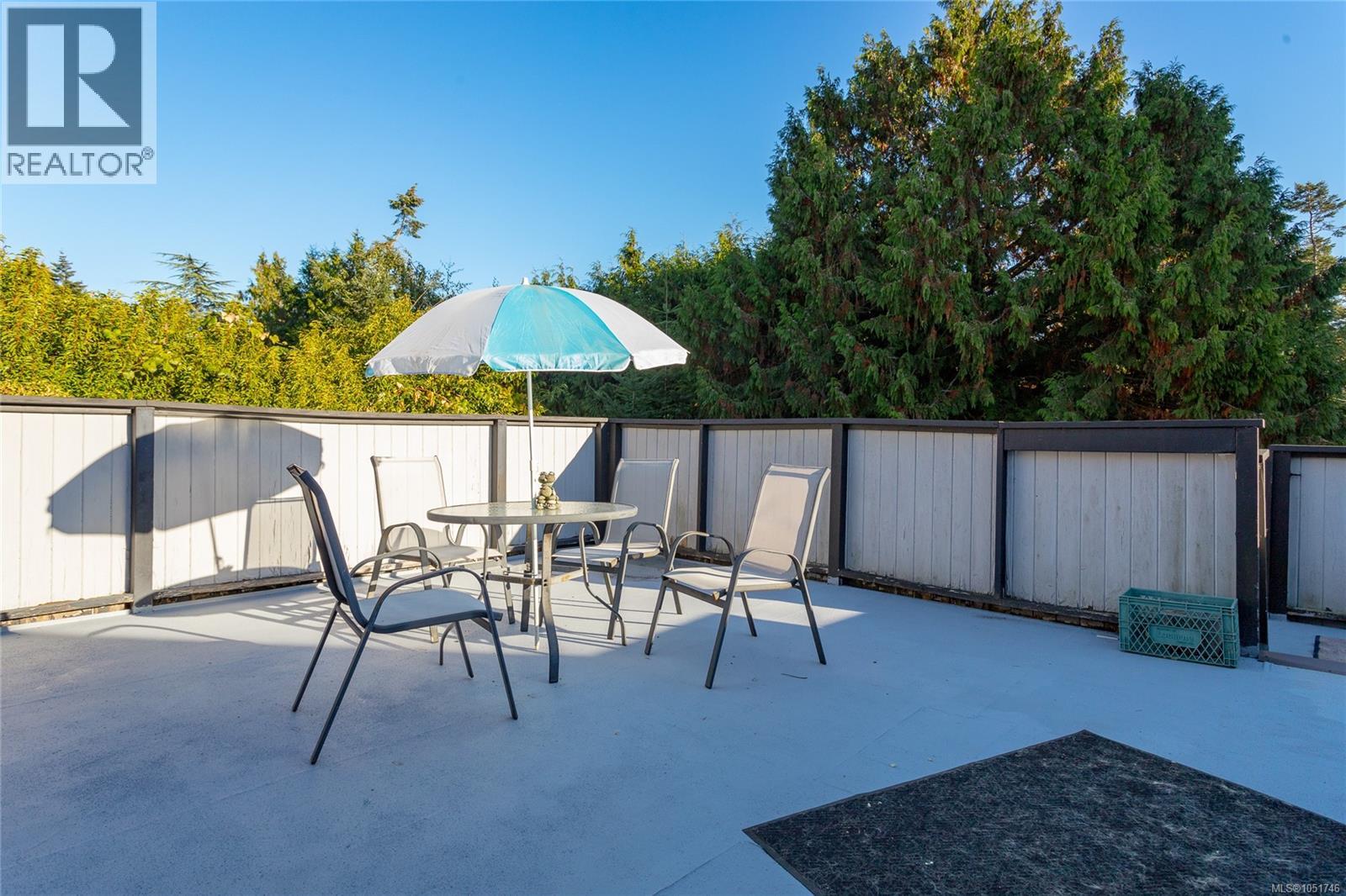 911 Darwin Ave - 23