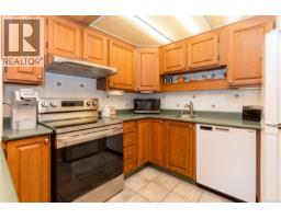 401 2341 Harbour Rd, Sidney, BC V8L3X8 Photo 14