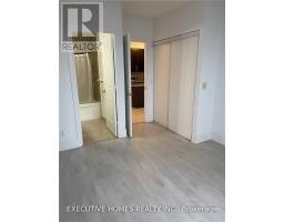 2707 - 330 Burnhamthorpe Road, Mississauga, ON L5B3Y5 Photo 11