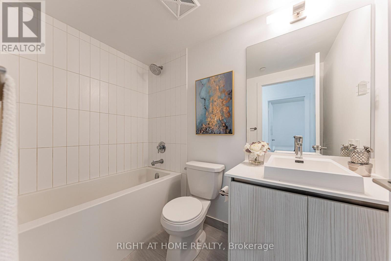 #402 251 MANITOBA STREET - 18