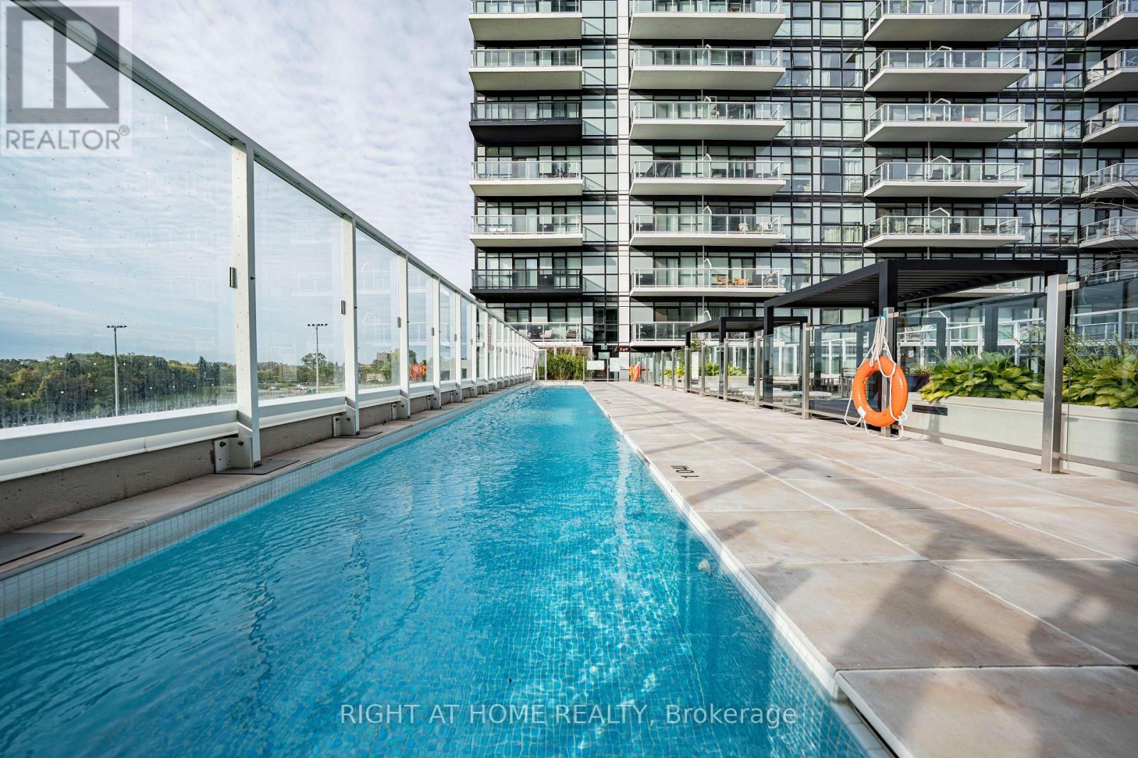 #402 251 MANITOBA STREET - 26