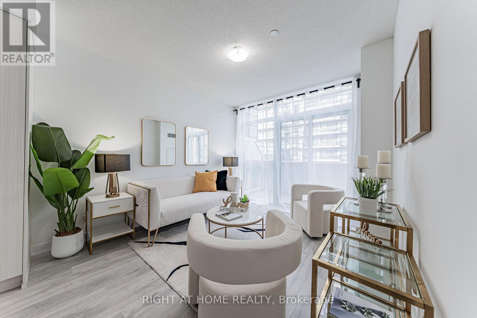 402- 251 Manitoba Street, Toronto, ON photo 7