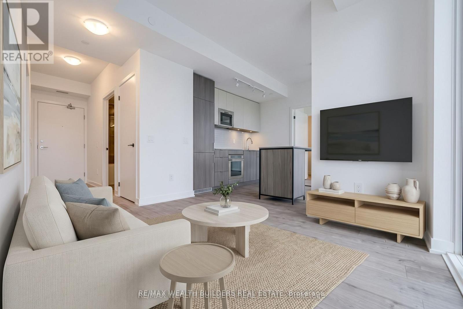 #714 220 MISSINNIHE WAY - Image 6