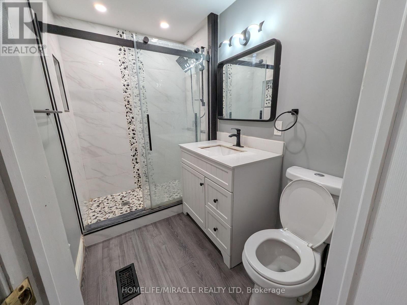 352 Bankside Drive — photo 14