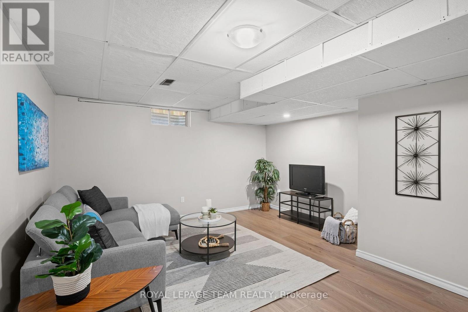 3424 MCCARTHY ROAD - 29