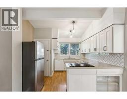1101 42 Street SW - photo 13
