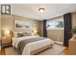 1101 42 Street SW - photo 20